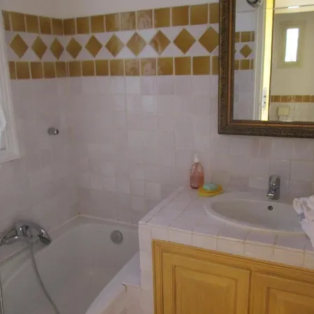 Bed & Breakfast Lei Bancaou